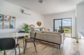 Sun Sand Surf Apartment - Brand New & Cozy Apt in Aljezur